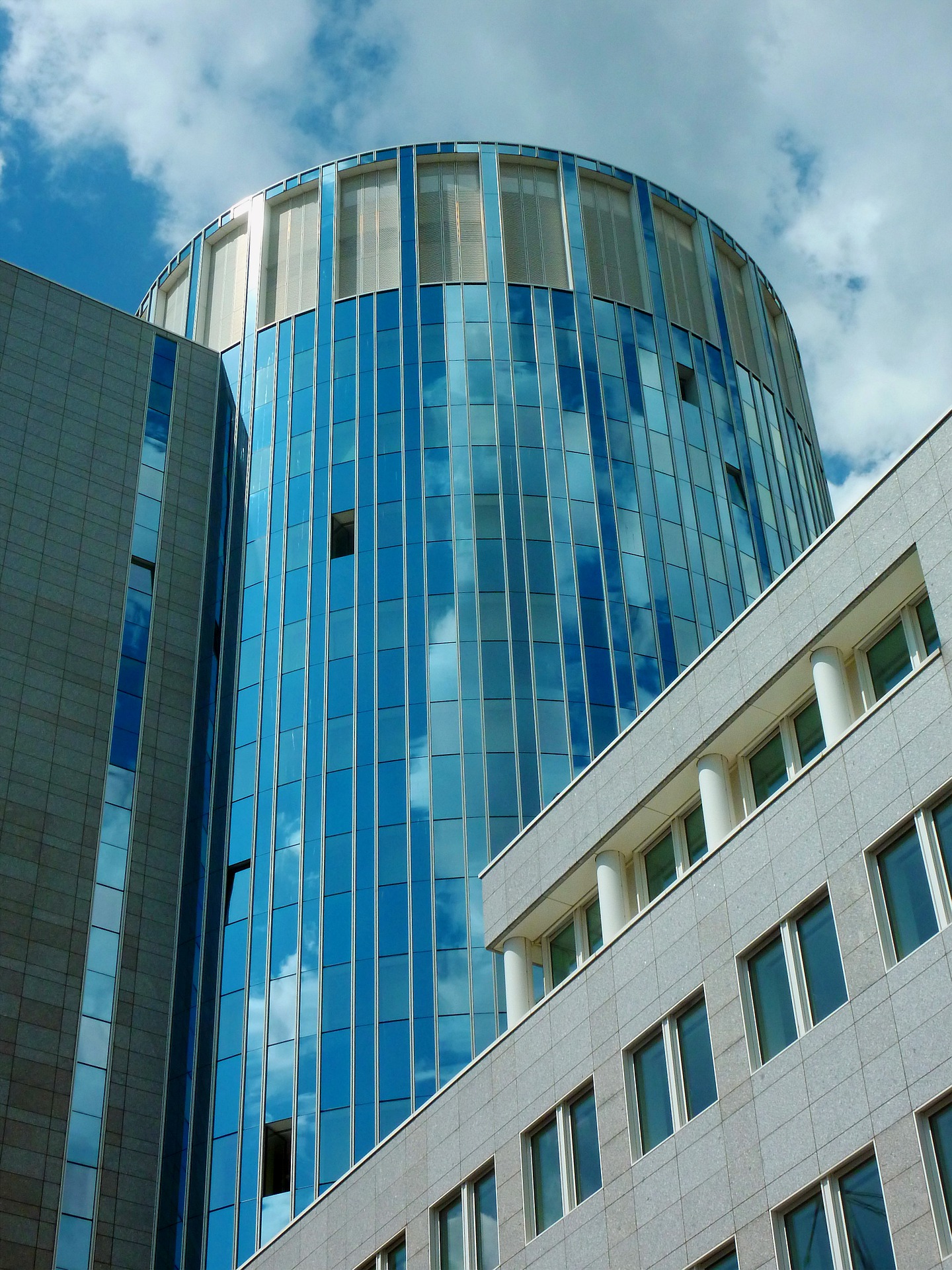 architecture-4407843_1920